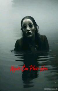 Người Ôm Pháo Hoa – Bóng Ma Lễ Hội